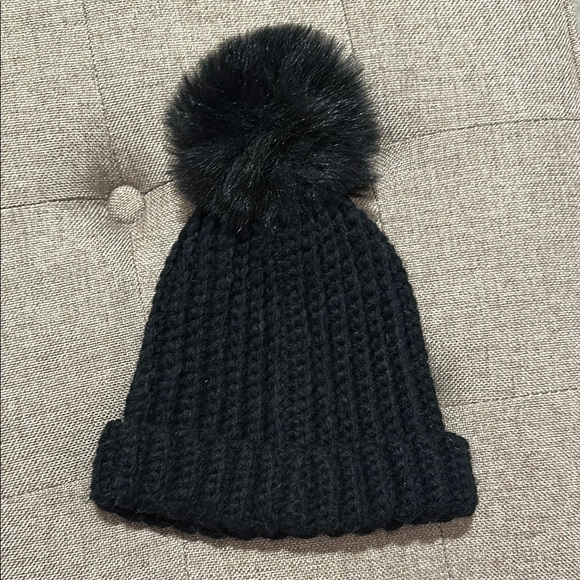Sweet Turns Black Beanie *NWOT - Picture 1 of 4